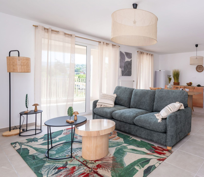 PG-homestaging votre spécialiste du Home staging à Lyon et en Rhône-Alpes Aménagement home stagé de vos biens immobiliers pour une vente rapide et optimale, au service des promoteurs immobiliers, bailleurs sociaux, agents et mandataires et des particuliers