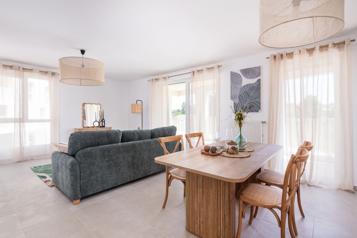 PG-homestaging votre spécialiste du Home staging à Lyon et en Rhône-Alpes Aménagement home stagé de vos biens immobiliers pour une vente rapide et optimale, au service des promoteurs immobiliers, bailleurs sociaux, agents et mandataires et des particuliers